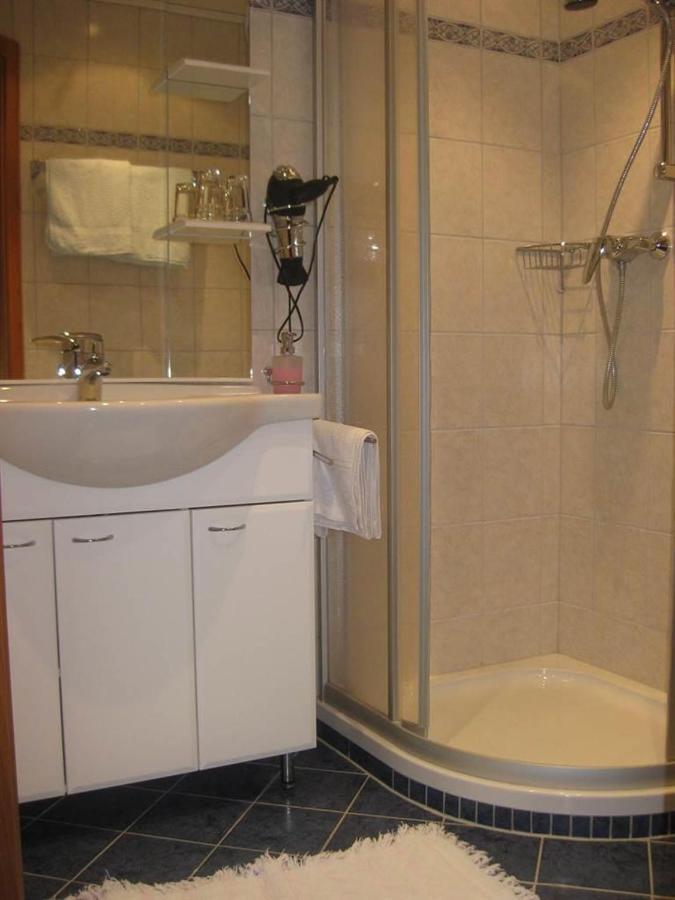 Appartement Haus Lifinar - Carmen Juen à Sankt Gallenkirch Extérieur photo